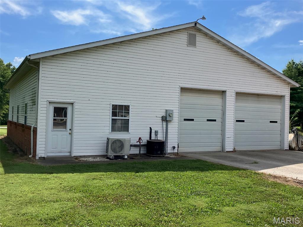 4810 Airport Road