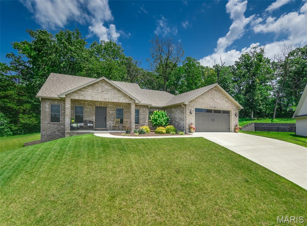 5600 Sweet Springs Court Property Photo 1