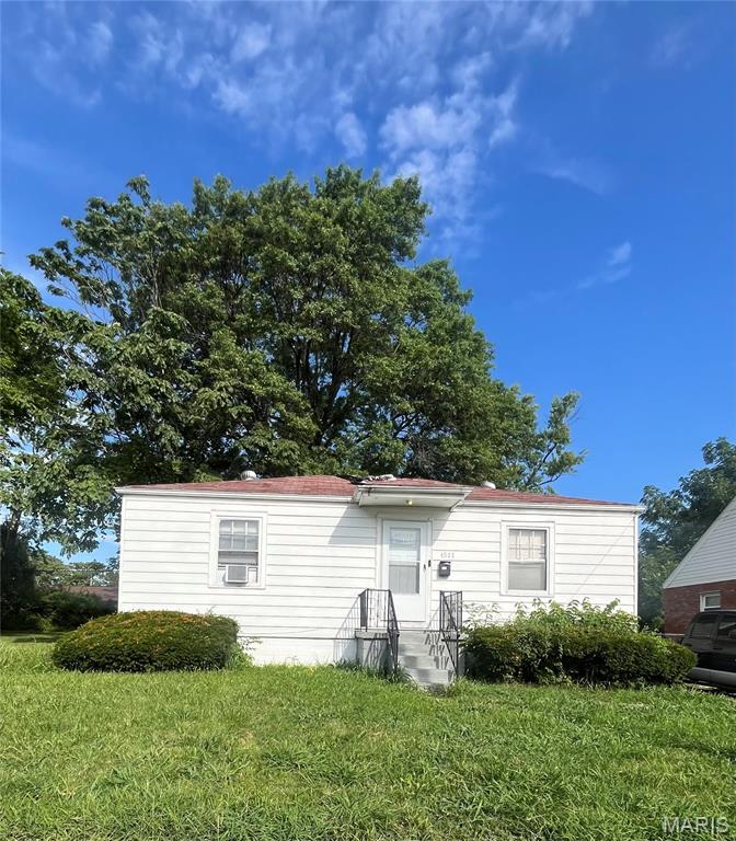 4533 Rosewood Avenue Property Photo 1
