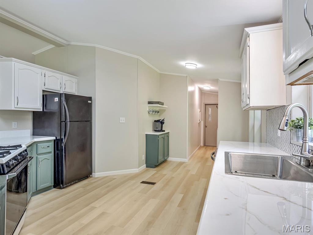 1405 Ida Property Photo 8