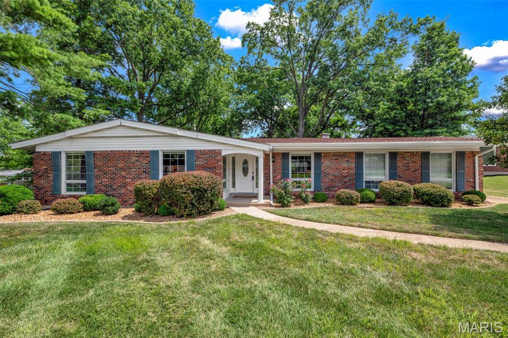 345 Norwood Circle Property Photo 1