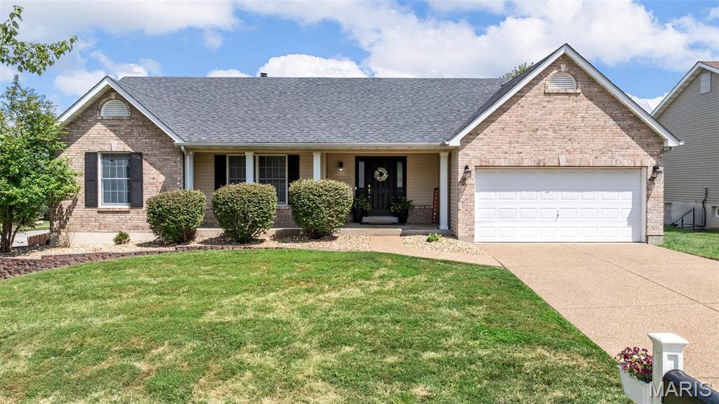 2 Country Crossing Estates Drive
