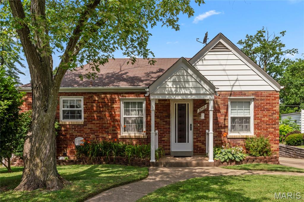 3709 Killarney Court