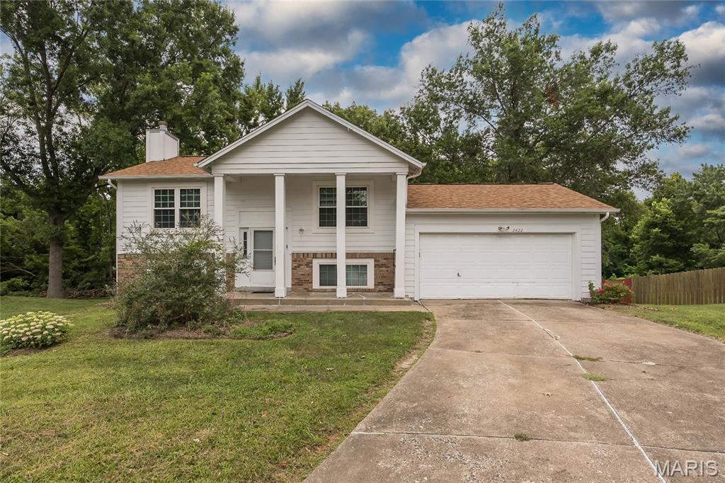 2422 Sundance Drive Property Photo 1