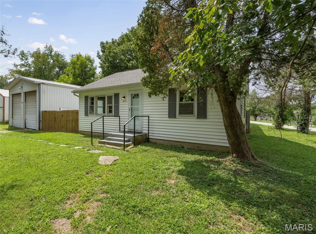 603 Lindell Drive Property Photo 1