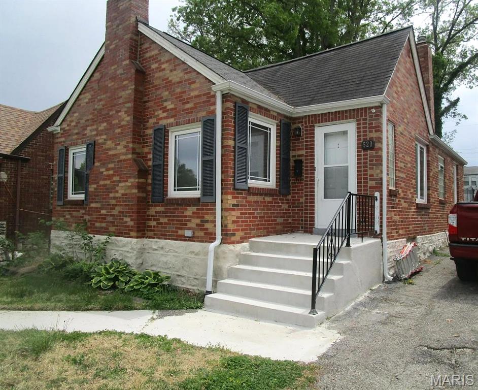 520 Ruthland Drive Property Photo 1