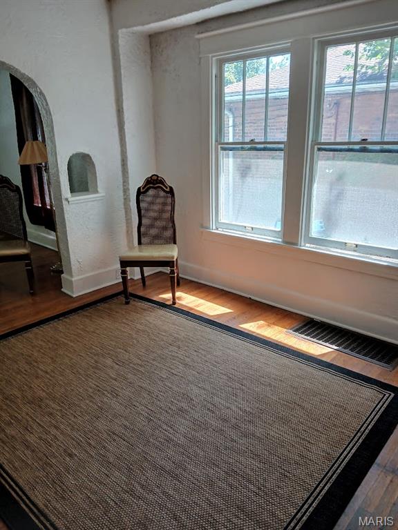 9016 Baroda Avenue Property Photo 3