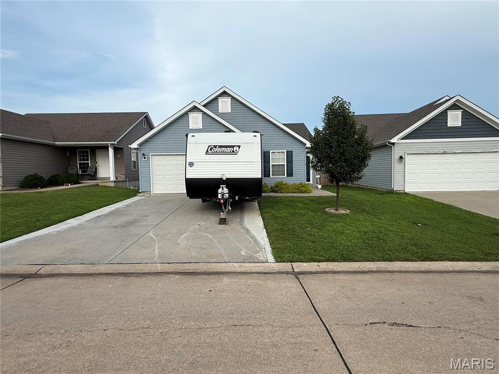 216 Almond Tree Drive Property Photo 1