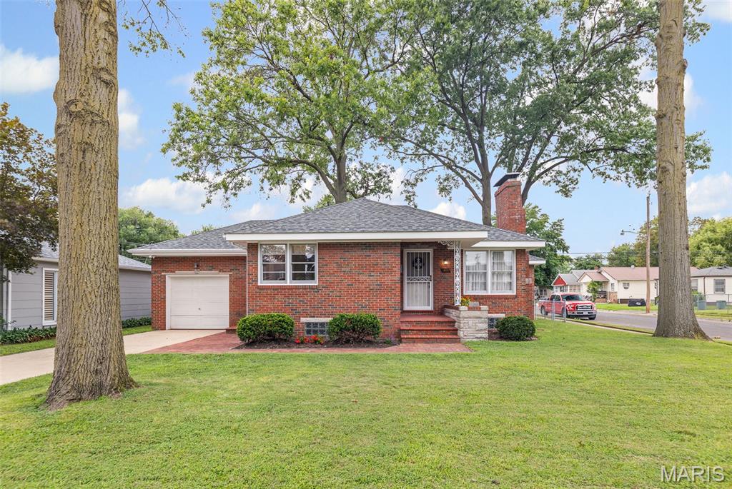 418 N Maple Avenue Property Photo 1