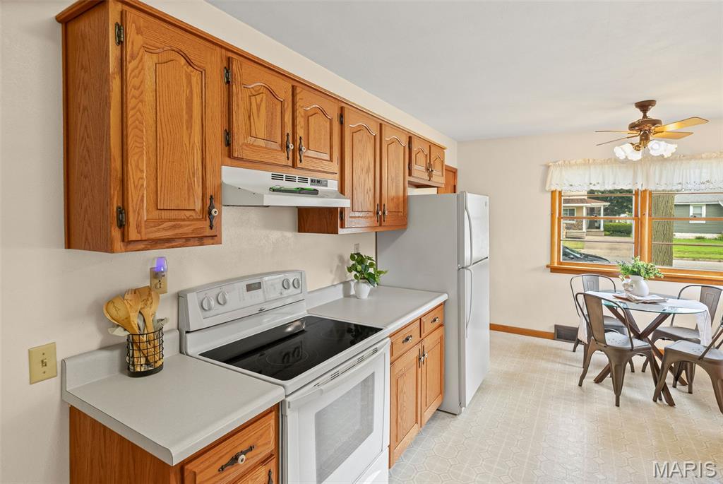 418 N Maple Avenue Property Photo 9