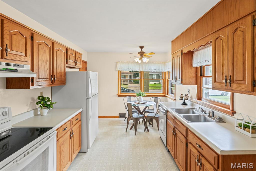 418 N Maple Avenue Property Photo 11