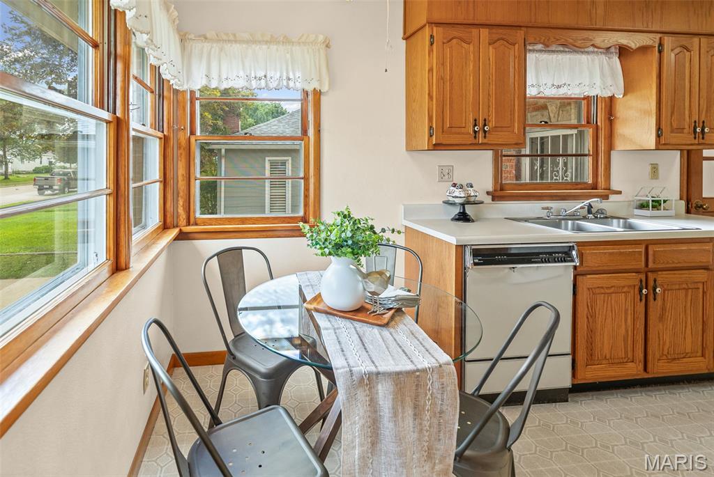 418 N Maple Avenue Property Photo 13