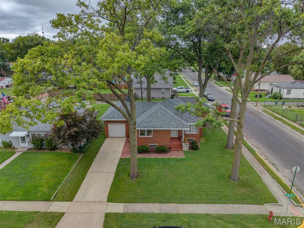 418 N Maple Avenue Property Photo 32