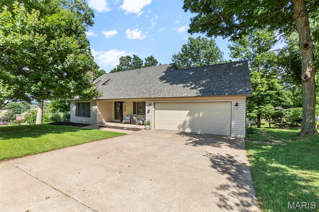 1106 Lakewood Drive