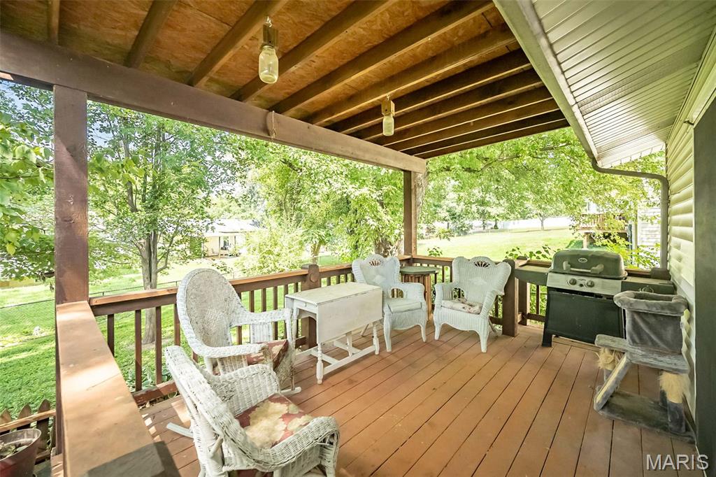 2503 Dimus Drive Property Photo 19