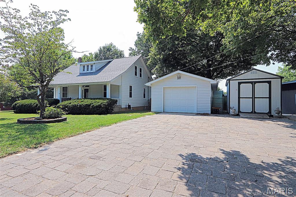 2415 Perryville Road Property Photo 1
