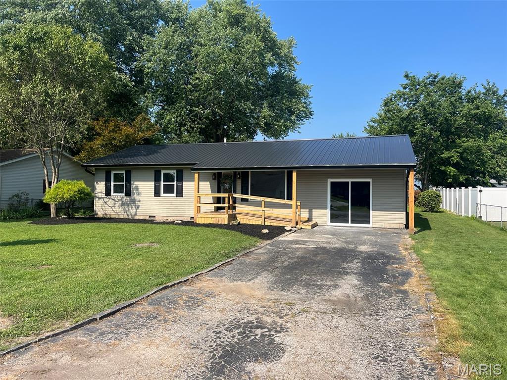 4 Erica Lane Property Photo 1