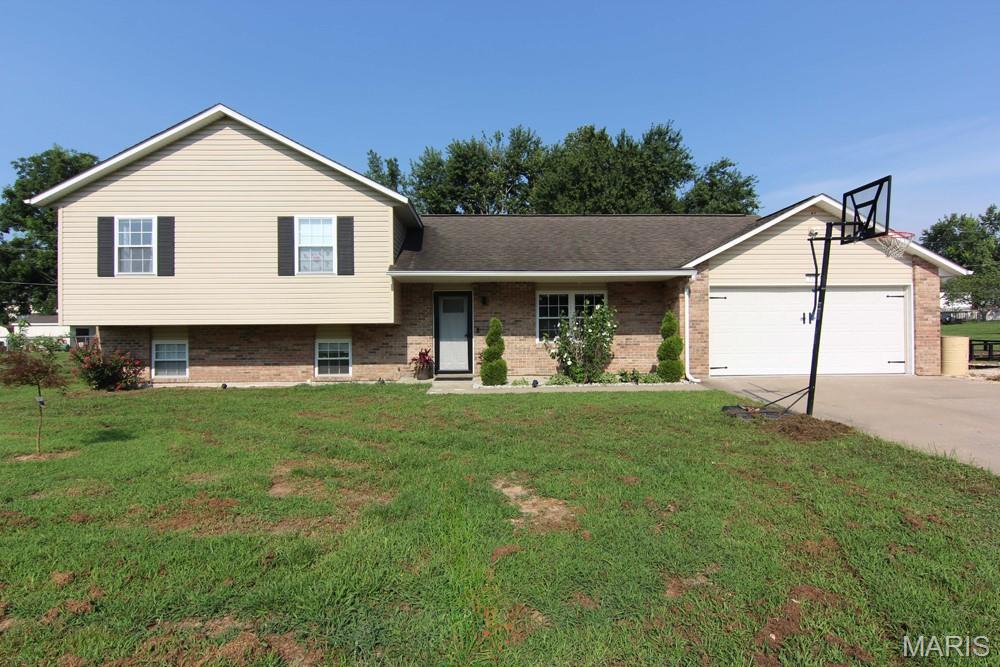 315 Melissas Drive Property Photo