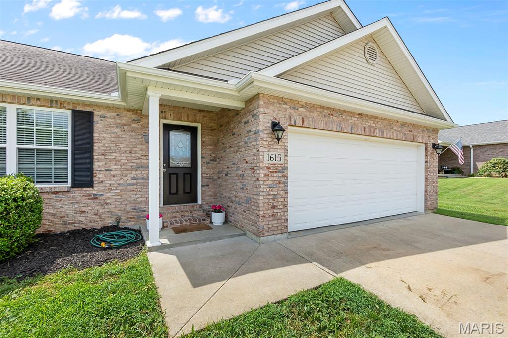 1615 Columbia Drive Property Photo 4