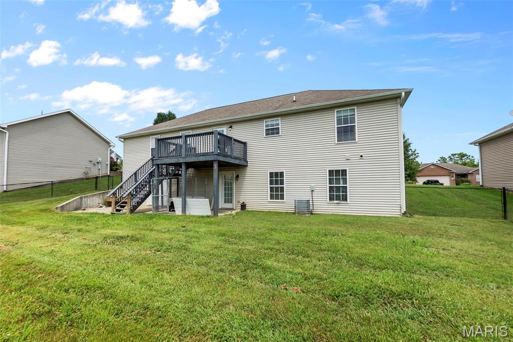 1615 Columbia Drive Property Photo 7