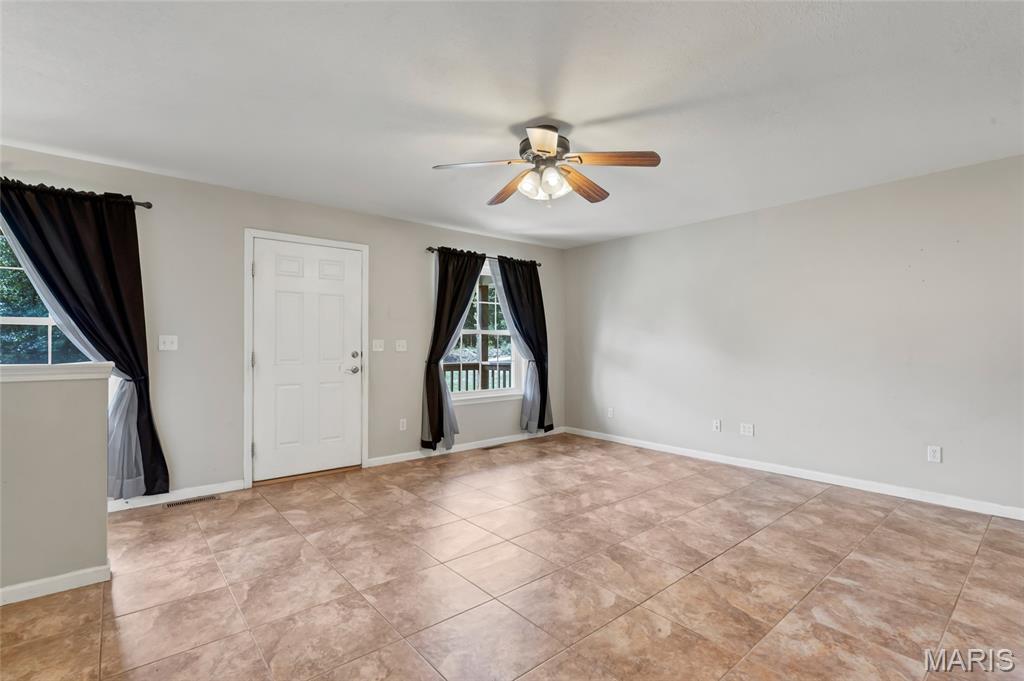 17395 Hickory Lick Valley Road Property Photo 5