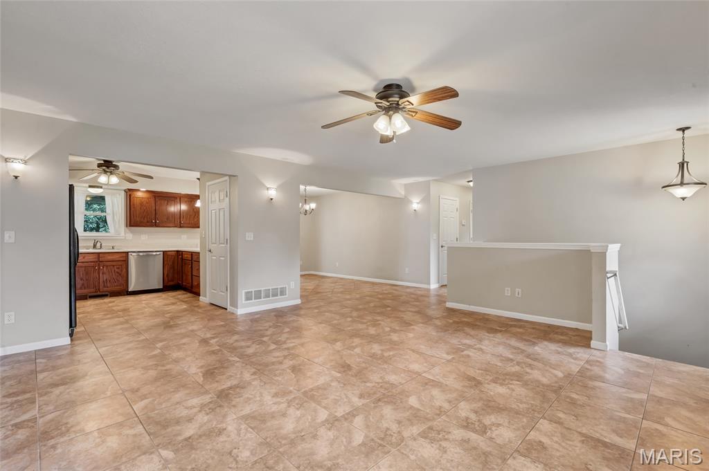 17395 Hickory Lick Valley Road Property Photo 6