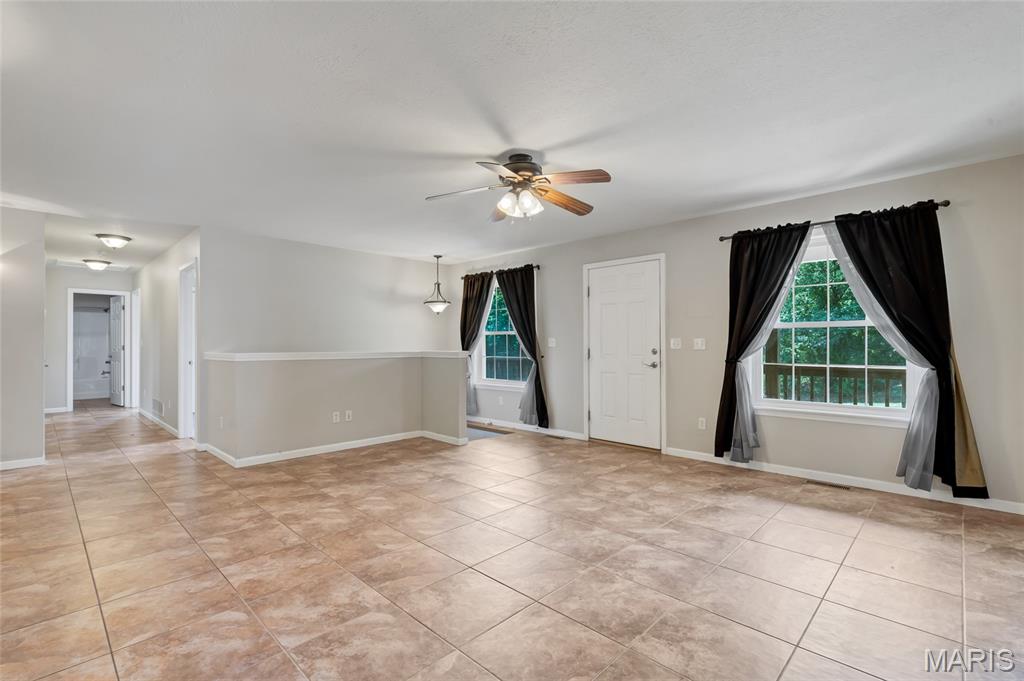 17395 Hickory Lick Valley Road Property Photo 8