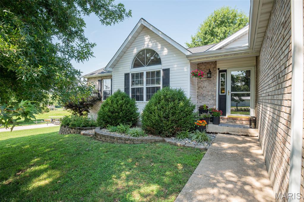 351 Meyers Hill Ln Property Photo 1