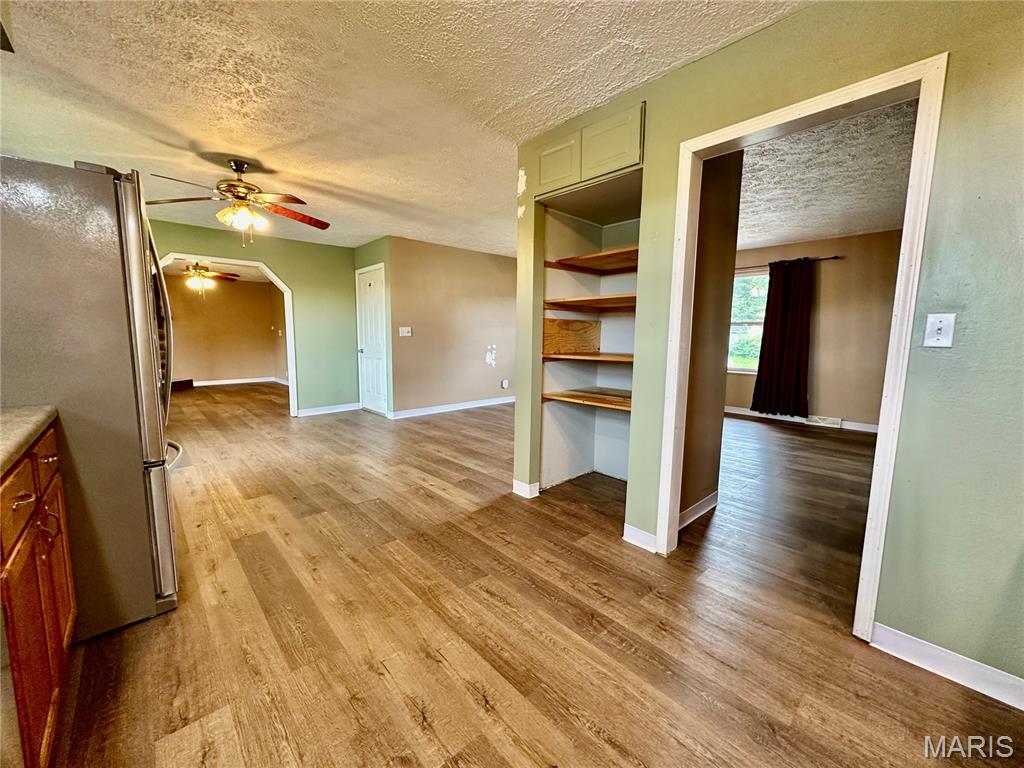 402 Thomas Street Property Photo 5