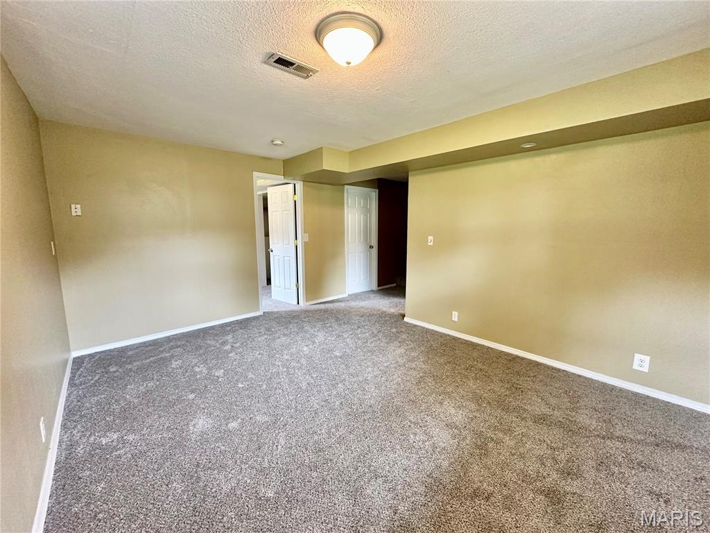 402 Thomas Street Property Photo 18