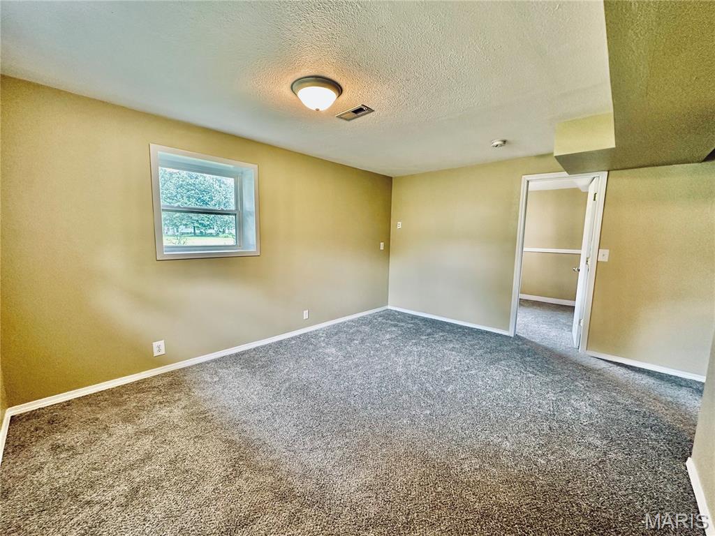 402 Thomas Street Property Photo 19