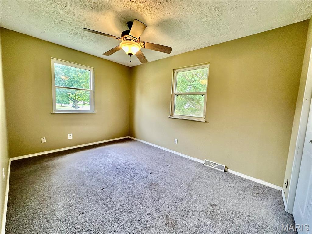 402 Thomas Street Property Photo 21