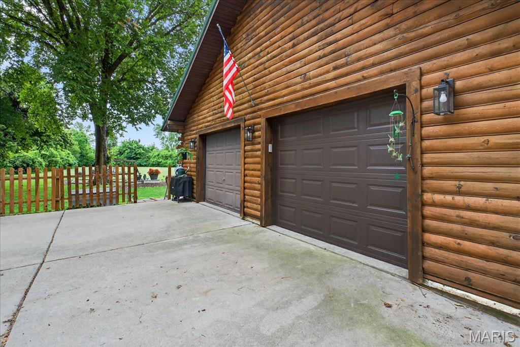 4102 Old Alton Road Property Photo 8