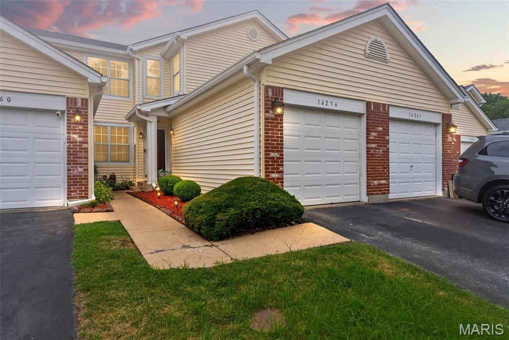 16256 Rose Wreath Lane