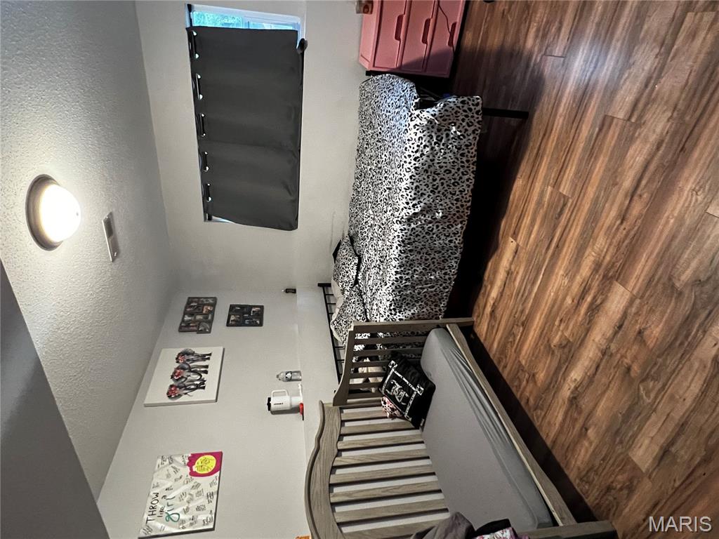 535 Chouteau Avenue Property Photo 12