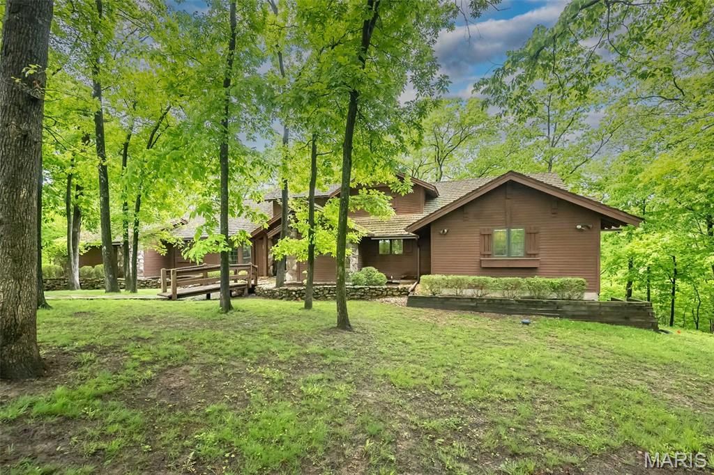 2731 Christy Avenue Property Photo 2