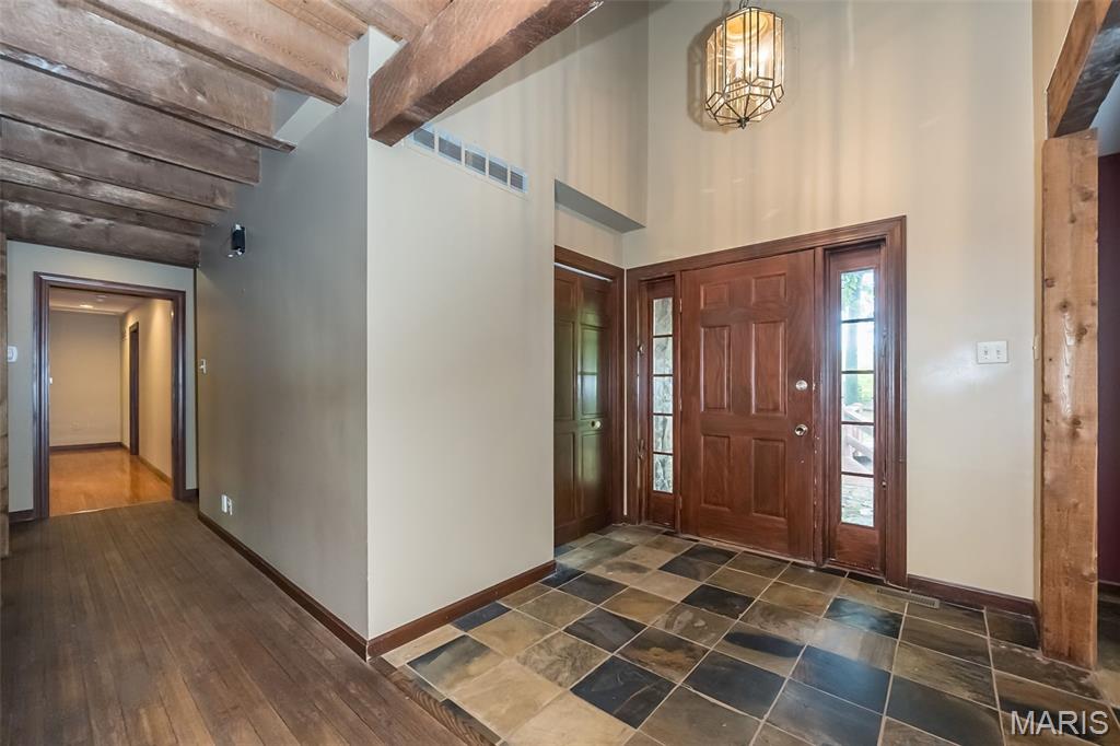 2731 Christy Avenue Property Photo 6