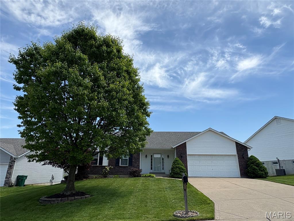 1256 N Brampton Drive Property Photo 1