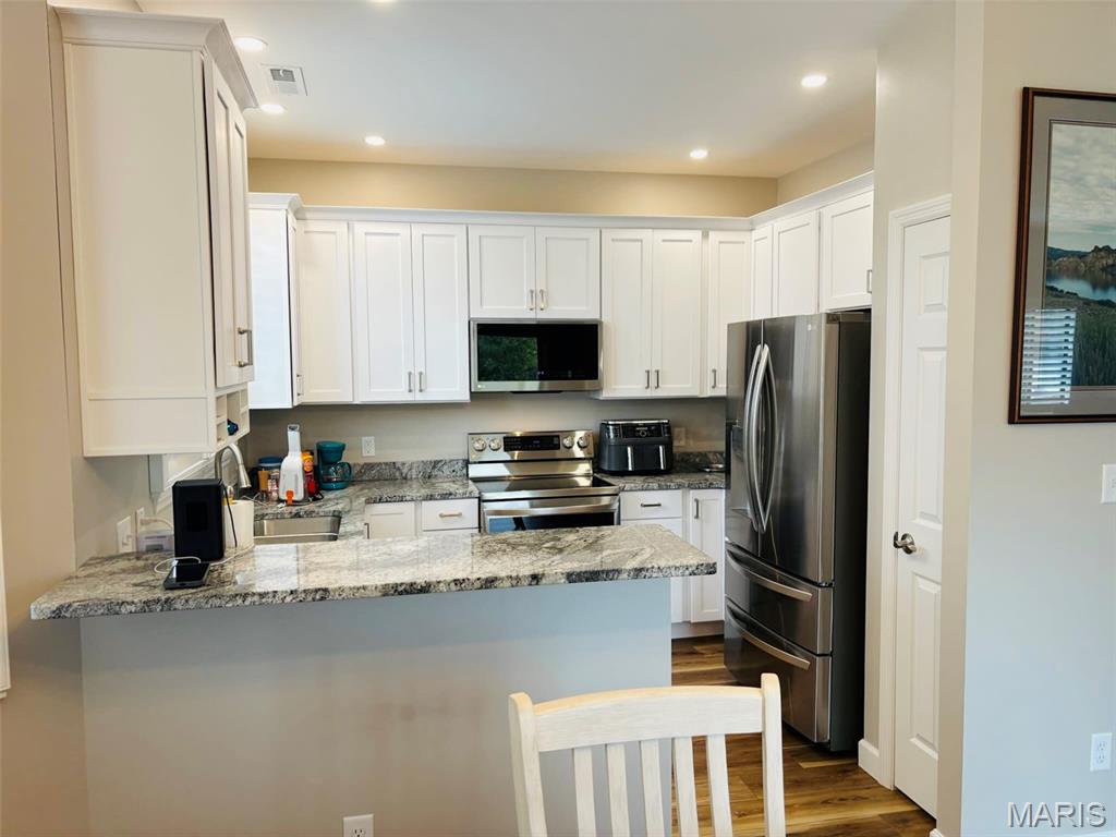 1209 Hemingway Lane H Property Photo 15