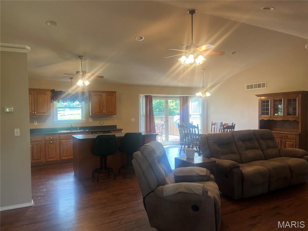 134 Quail Run Property Photo 40