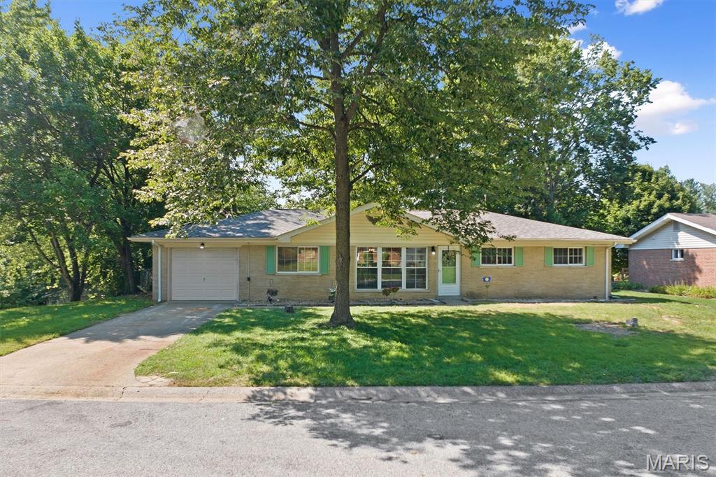 141 Sunny Slope Drive Property Photo 1