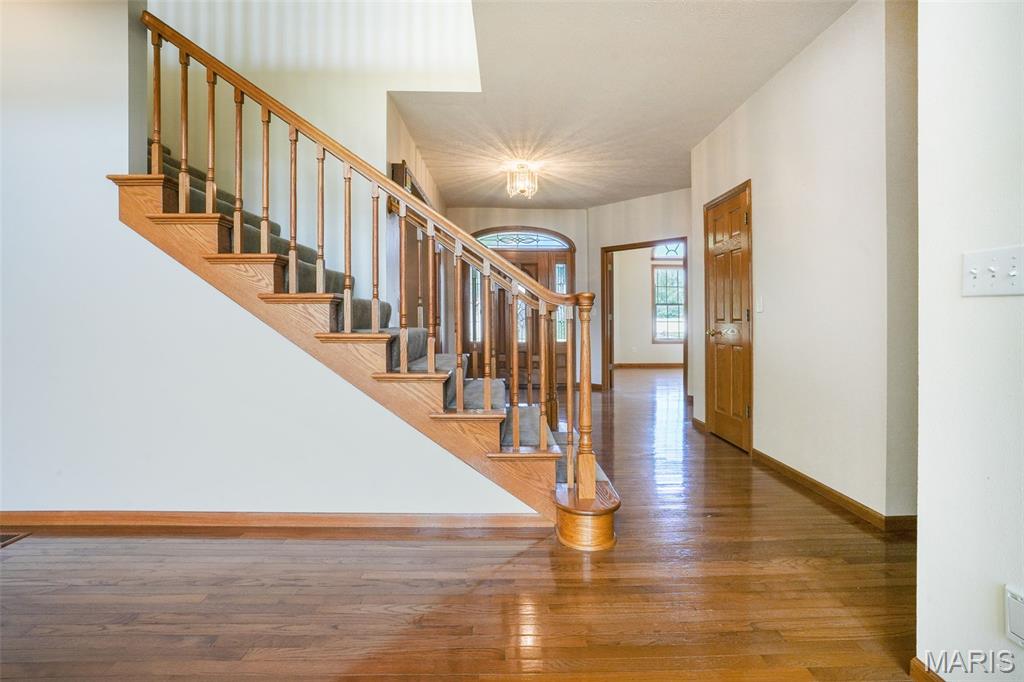 401 Marty Graten Court Property Photo 10