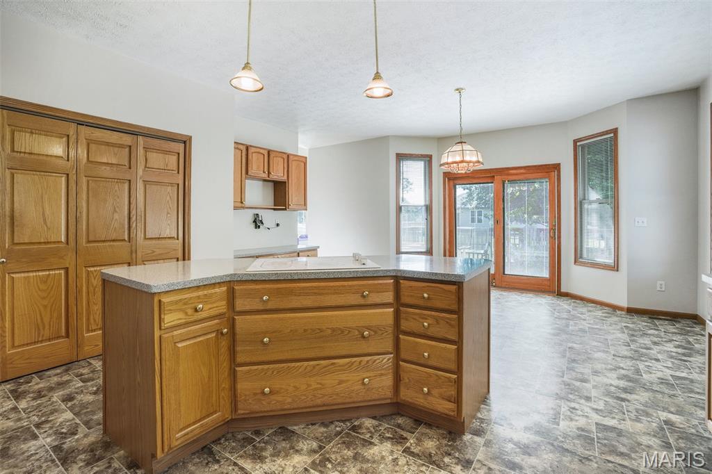 401 Marty Graten Court Property Photo 18