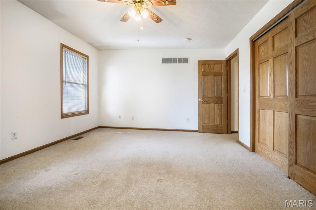 401 Marty Graten Court Property Photo 40
