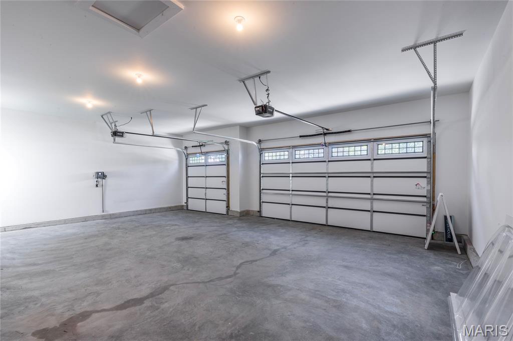 12502 Ridgefield Drive Property Photo 43