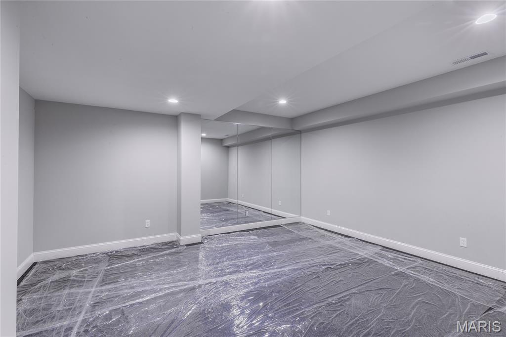 12502 Ridgefield Drive Property Photo 45