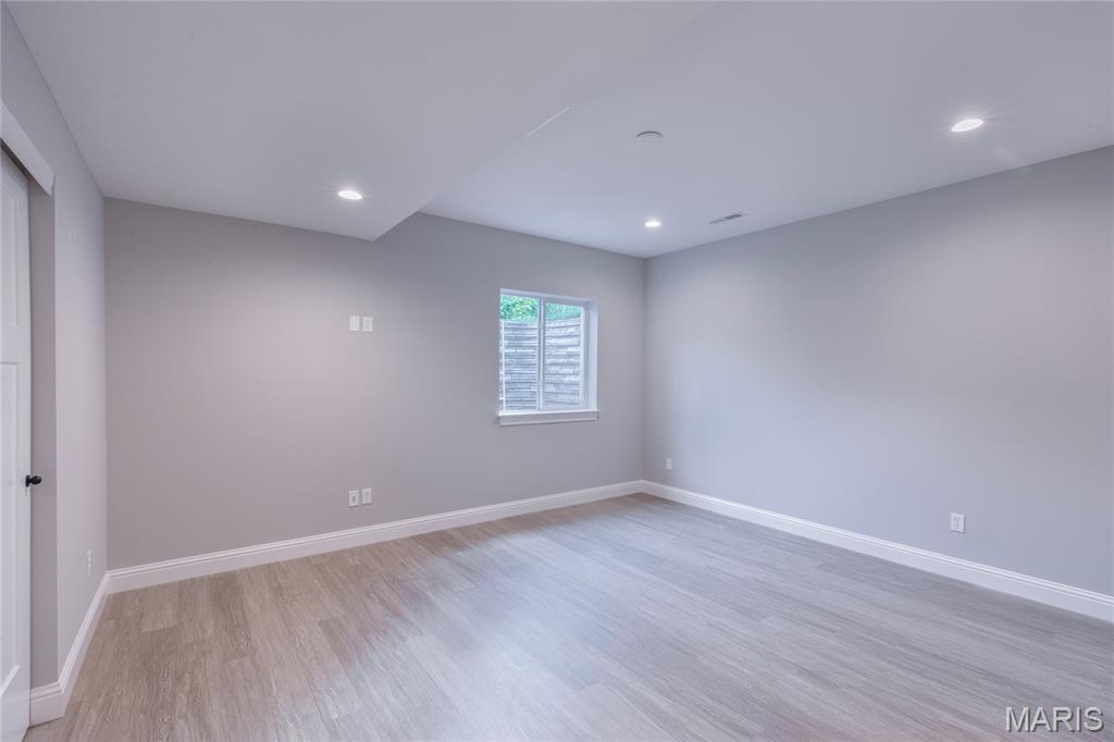 12502 Ridgefield Drive Property Photo 49
