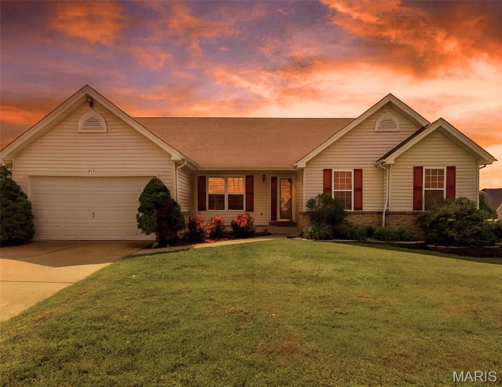 213 Black Oak Drive Property Photo 1