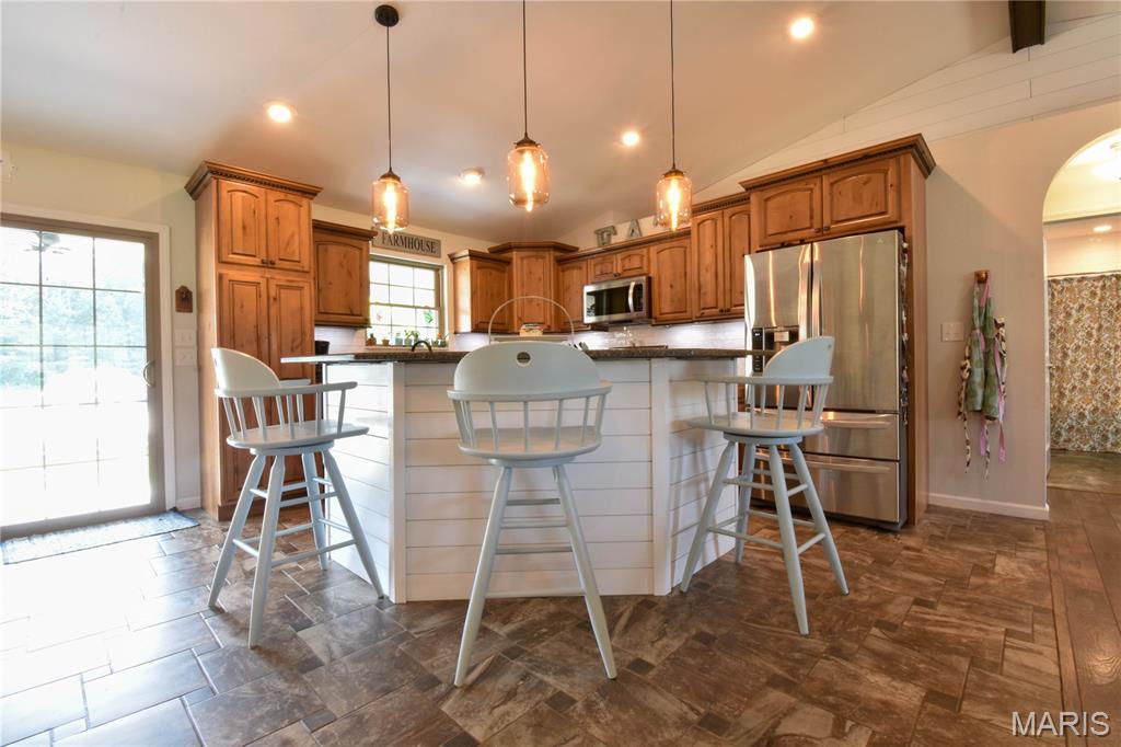 8030 Brickyard Hill Road Road Property Photo 4