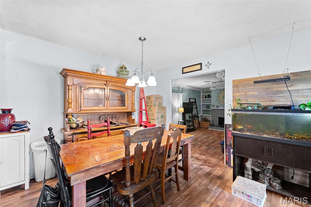 3129 Sussex Drive Property Photo 5